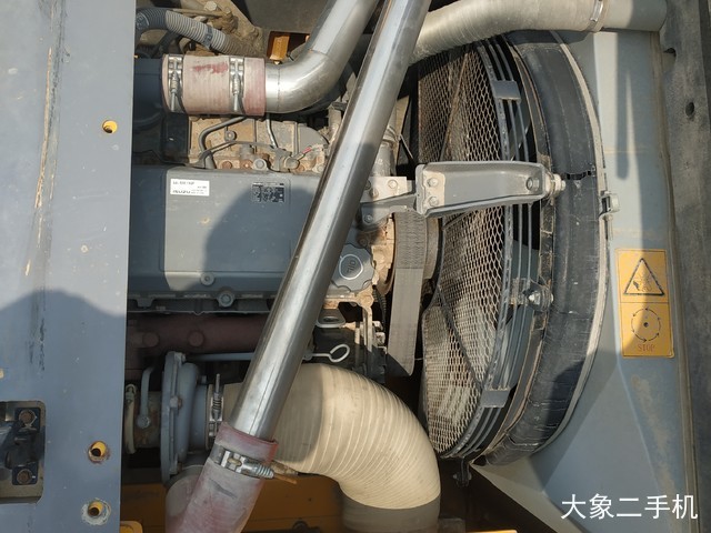 徐工 XE370CA 挖掘机