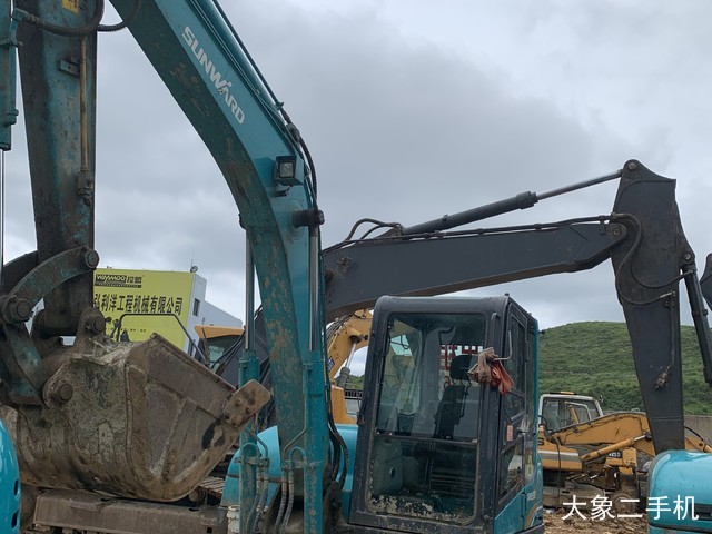 山河智能 SWE80E 挖掘机