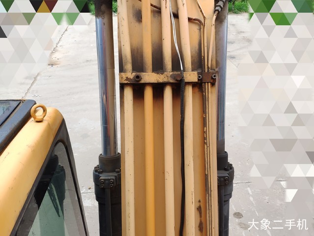 三一重工 SY135C-8 挖掘机