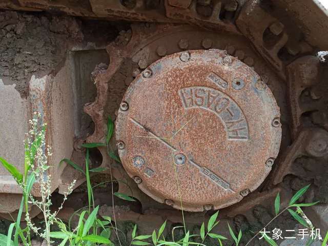 徐工 XE260C 挖掘机