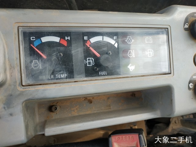 神钢 SK60-8 挖掘机