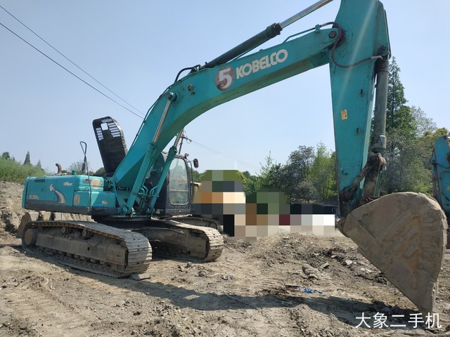 神钢 SK350LC-8 挖掘机