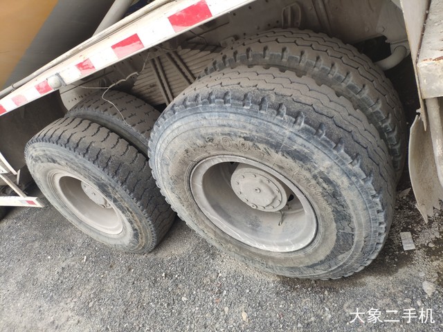 中联重科 ZLJ5315GJBH 搅拌运输车