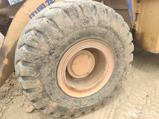 龙工 LG853 装载机