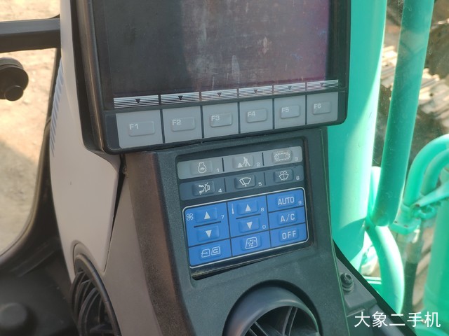 小松 PC200-8N1 挖掘机