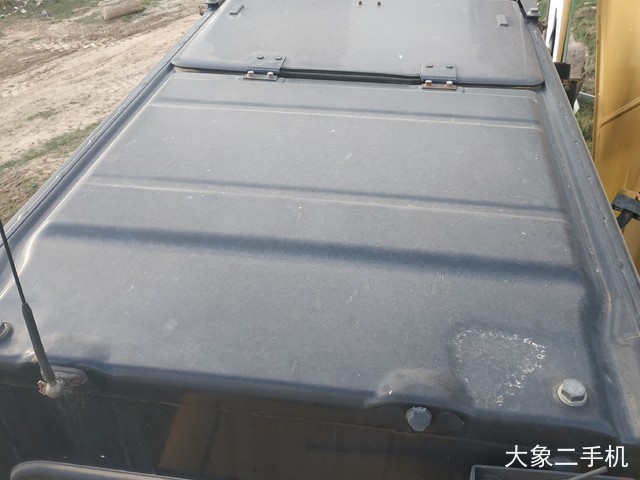 卡特彼勒 323D 挖掘机