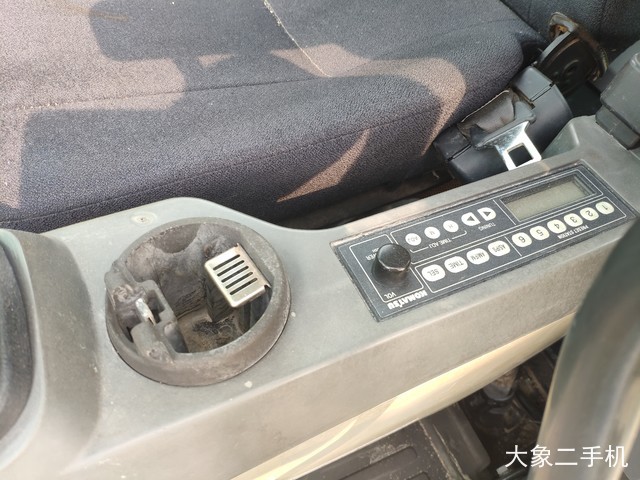 小松 PC200-8N1 挖掘机