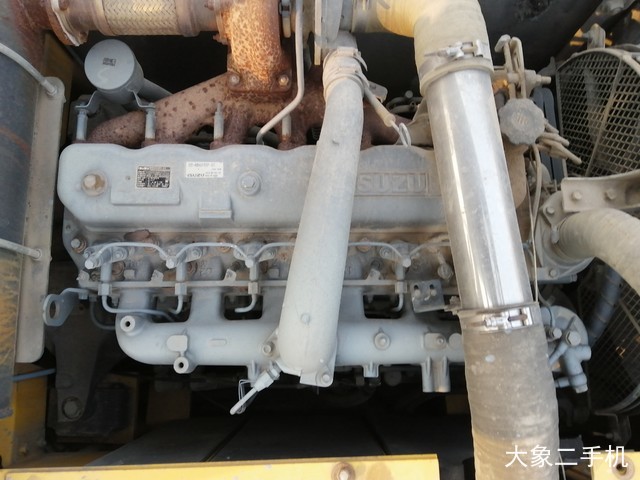 徐工 XE215C 挖掘机