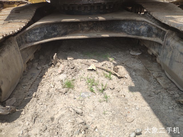 卡特彼勒 325B 挖掘机