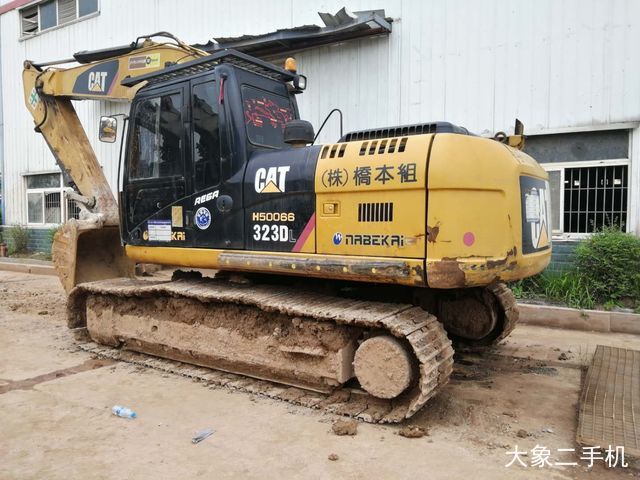卡特彼勒 323D液压 挖掘机