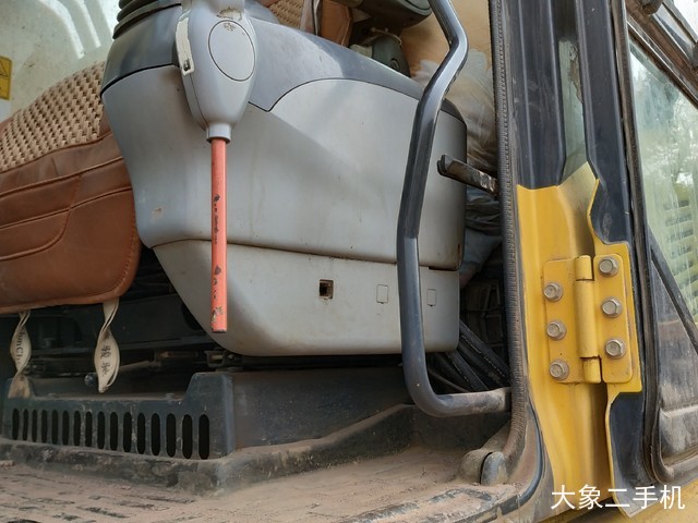 小松 PC300-7 挖掘机