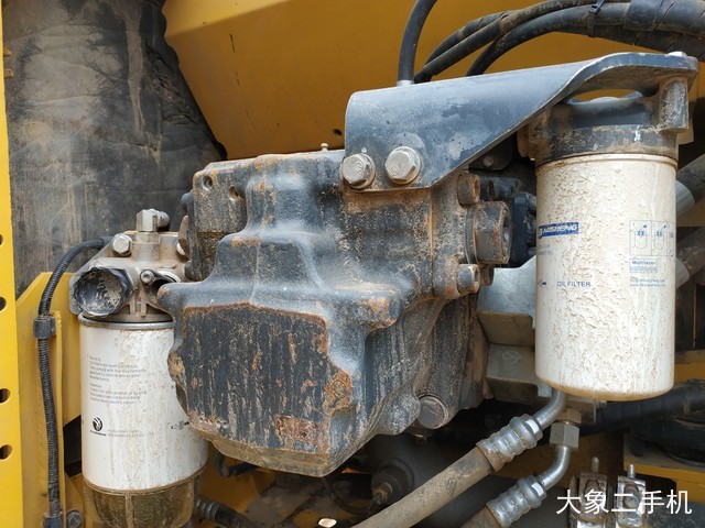 小松 PC220-8M0 挖掘机