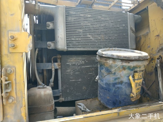 小松 PC220-7 挖掘机