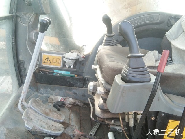 杰西博 JS220LC 挖掘机