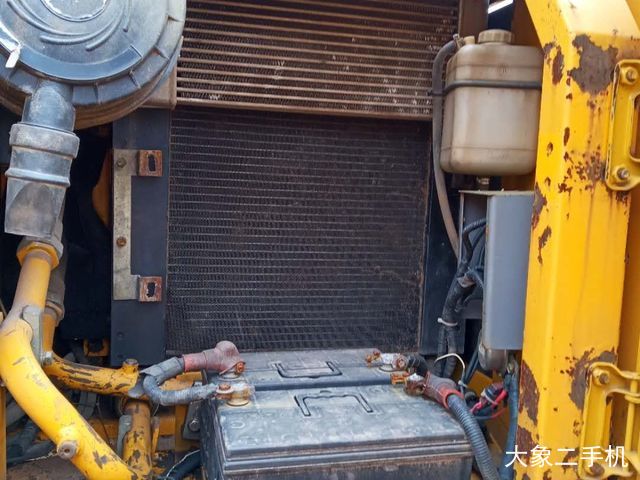 徐工 XE150D 挖掘机