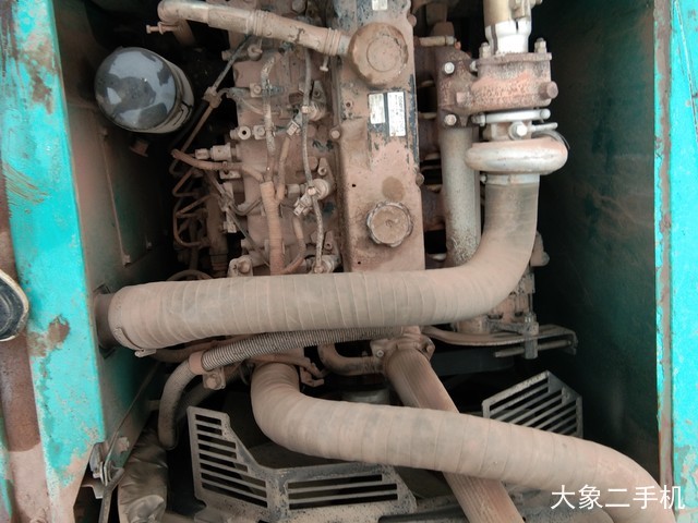 神钢 SK130 挖掘机