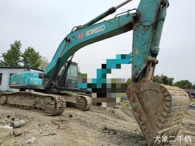 神钢 SK380D-8 挖掘机
