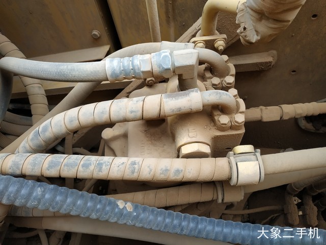 小松 PC210LC-8 挖掘机