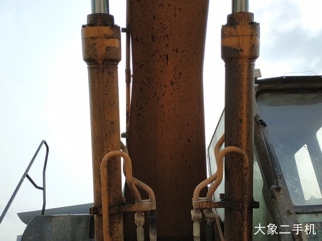 凯斯 CX360B 挖掘机