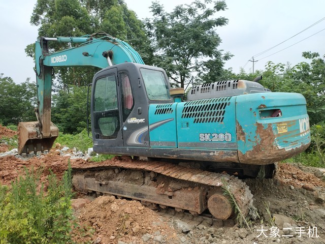 神钢 SK260LC-8 挖掘机