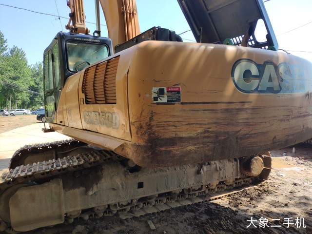 凯斯 CX360B 挖掘机