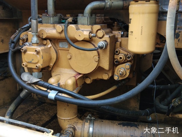 卡特彼勒 320C 挖掘机