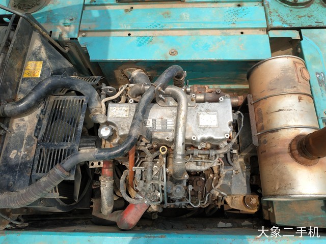 神钢 SK260LC-8 挖掘机