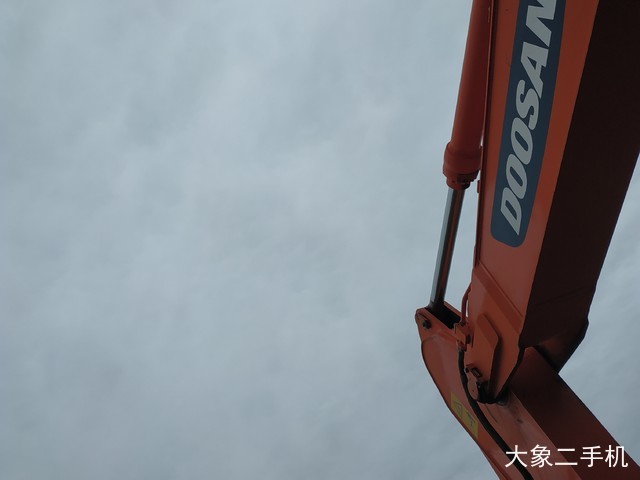 斗山 DH225LC-7 挖掘机