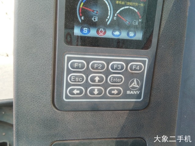 三一重工 SY55C 挖掘机