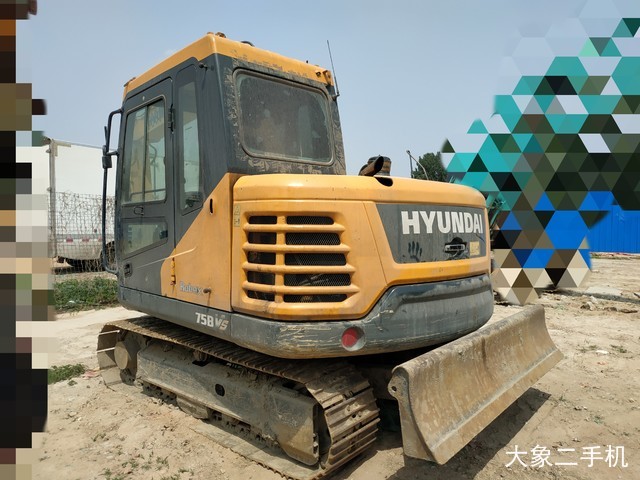 现代 R75BVS 挖掘机