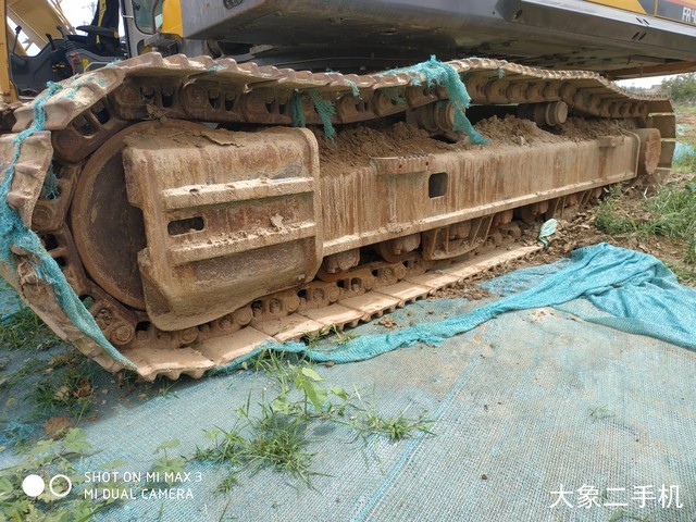 雷沃重工 FR480E 挖掘机