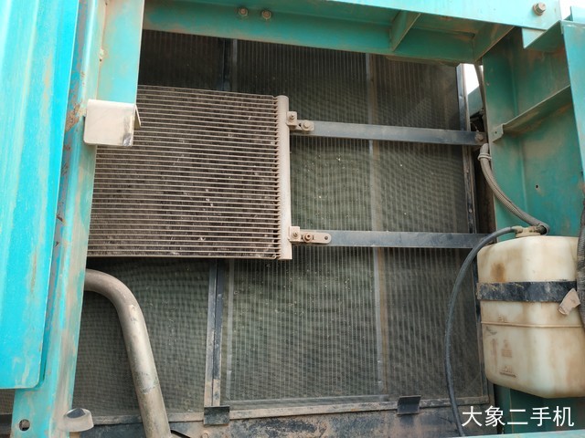 神钢 SK350LC-8 挖掘机