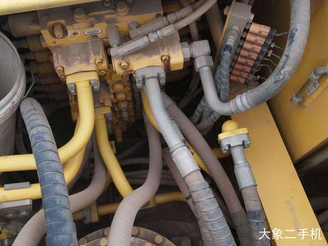 小松 PC300-7 挖掘机