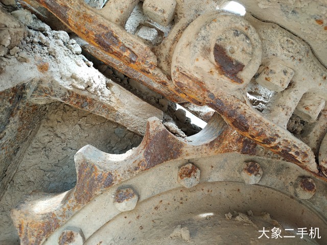 小松 PC220LC-6 挖掘机