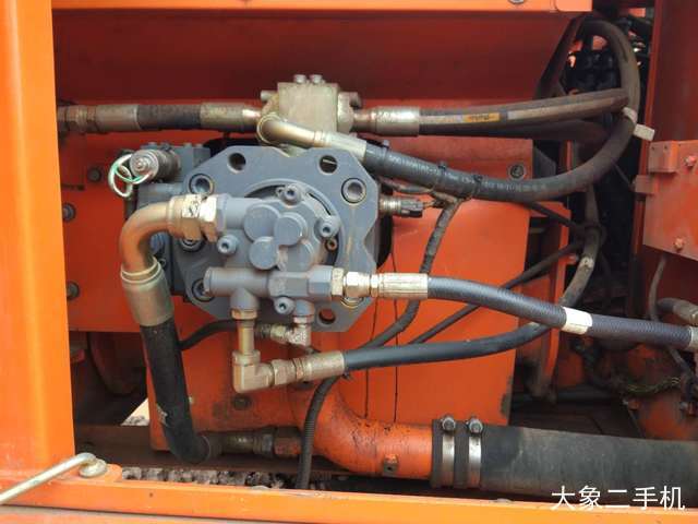 斗山 DX150LC 挖掘机