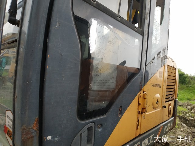 柳工 CLG908D 挖掘机