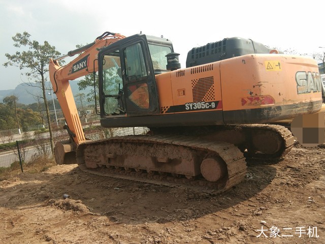 三一重工 SY265C-9 挖掘机