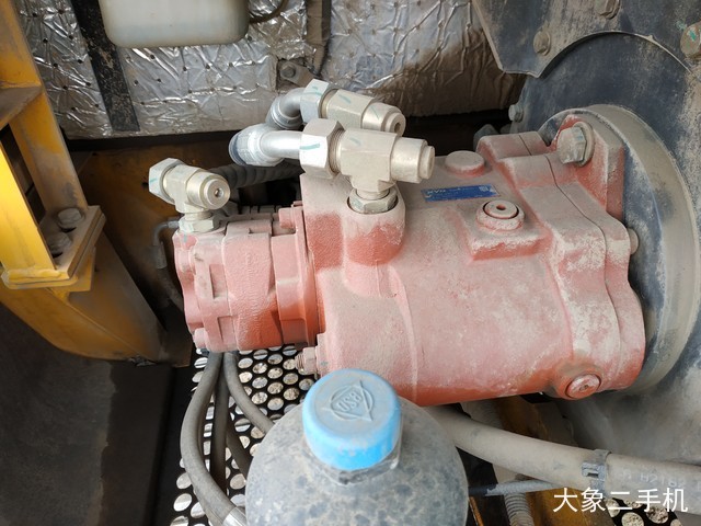 雷沃重工 FR60E 挖掘机