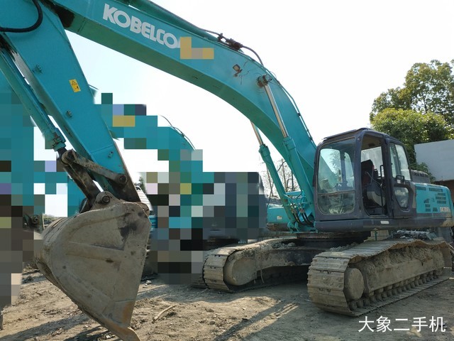 神钢 SK350LC-8 挖掘机