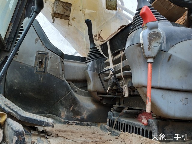 小松 PC300-7 挖掘机