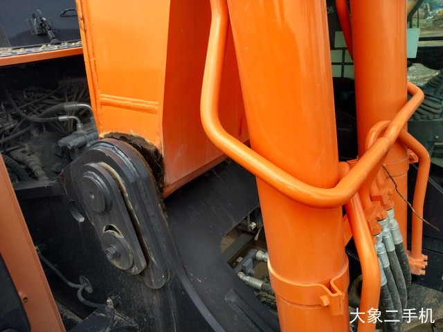 日立 ZX300-5A 挖掘机