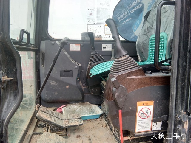 三一重工 SY60C-9 挖掘机
