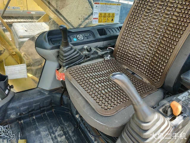 住友 SH240-5 挖掘机