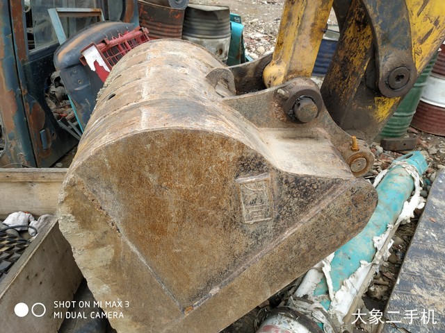 现代 R80-7 挖掘机