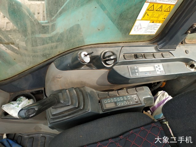 神钢 SK350LC-8 挖掘机