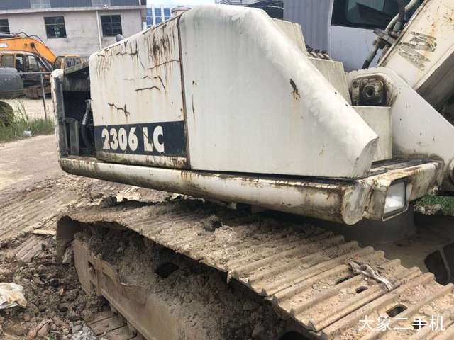 阿特拉斯中国 测试 挖掘机