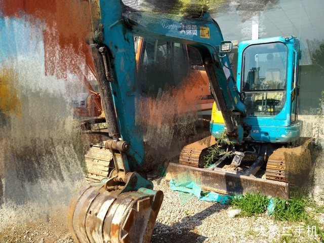 久保田 KX155-3S 挖掘机