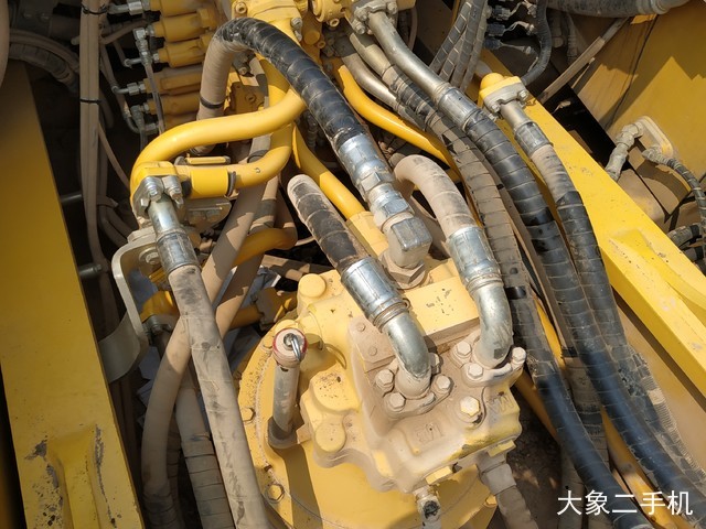 小松 PC360-8M0 挖掘机