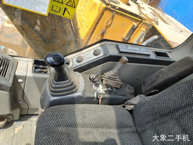 龙工 LG6090 挖掘机