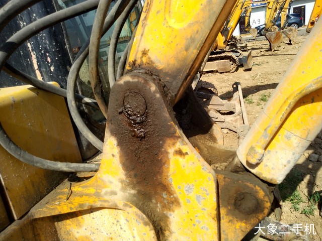 龙工 LG6060 挖掘机